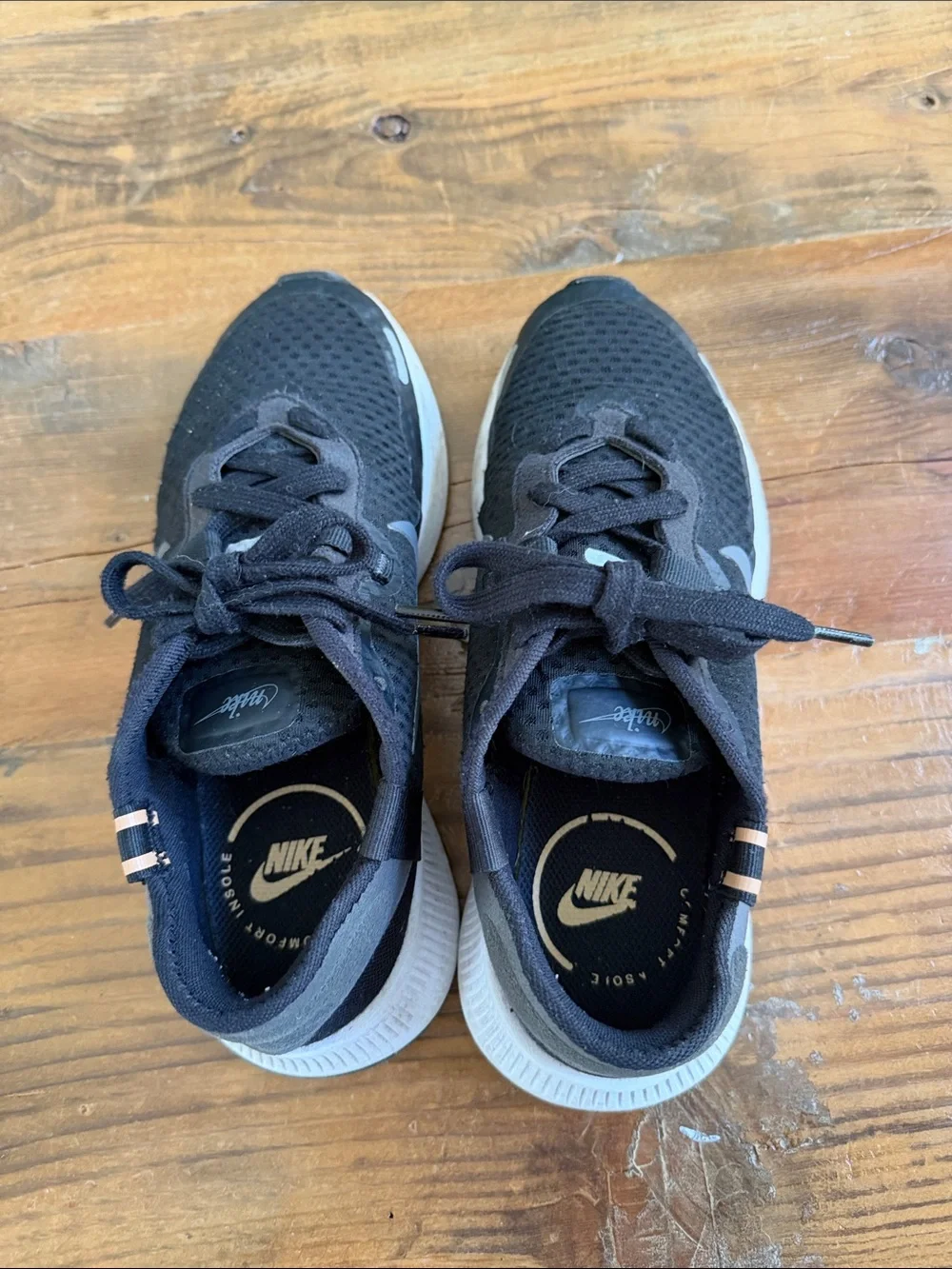 Nike Sneakers